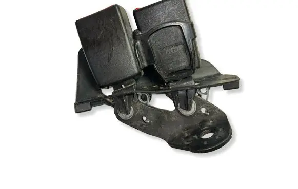 Audi A6 S6 C6 4F Middle seatbelt buckle (rear) 4F0857739D