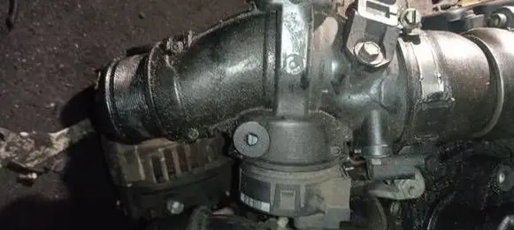Peugeot 307 Throttle valve 9660030480