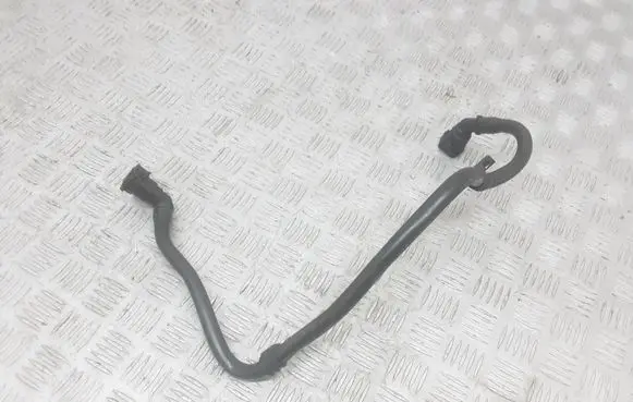 Volvo S60 Breather/breather pipe/hose 31338885