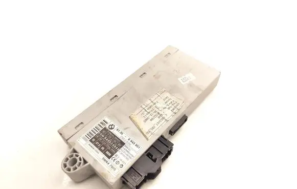 BMW 5 E39 Tailgate/trunk control unit/module 6943851 5WK47995 61356943851