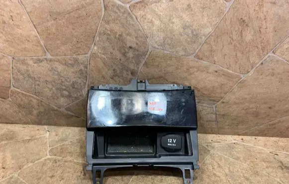 Mercedes-Benz C W204 Car ashtray A2046801350