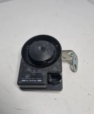 Audi A4 S4 B8 8K Alarm system siren 1K0951605C F005V00327
