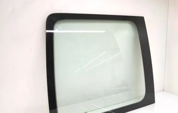 Volkswagen Caddy Rear side window 43R001583 E000231