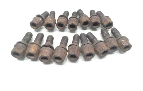 Citroen C4 I Nuts/bolts 