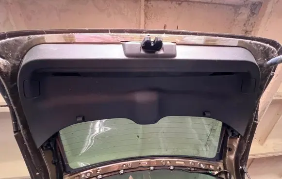 Citroen DS5 Tailgate/boot lid cover trim 