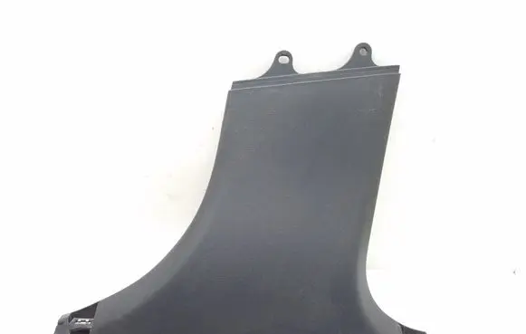 (B) pillar trim (bottom)