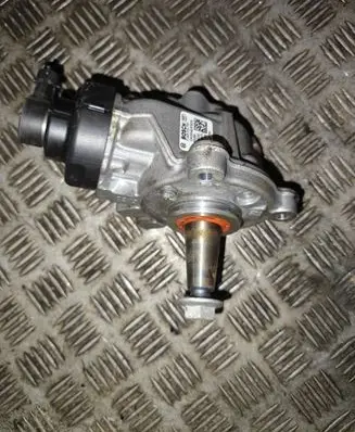 Mercedes-Benz CLA C118 X118 Fuel injection high pressure pump 0445010763