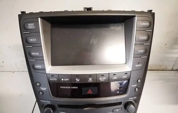 Lexus IS 220D-250-350 Radio/CD/DVD/GPS head unit 8611153070