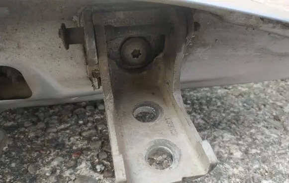 Front door upper hinge