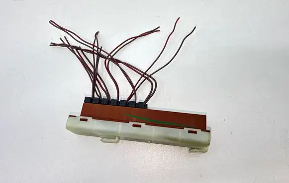 Mercedes-Benz ML W166 Other relay A0009820012