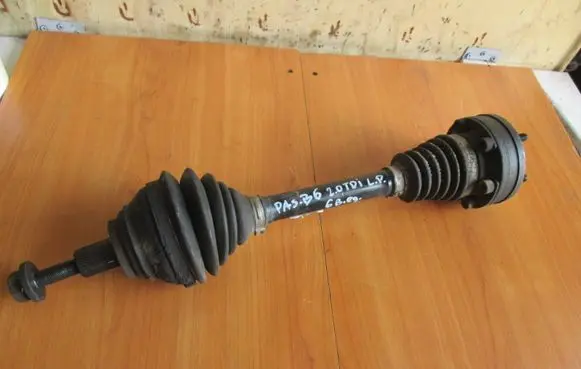 Volkswagen PASSAT B6 Front driveshaft 1K0407271BJ