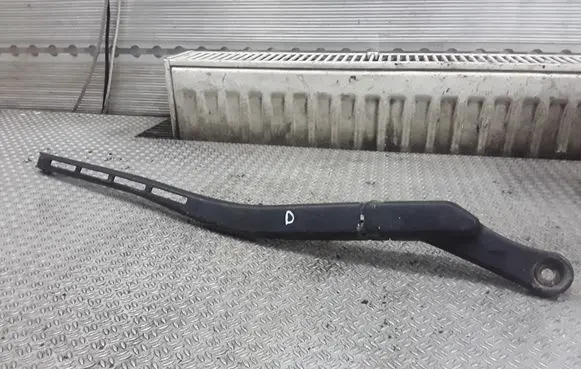 Audi A6 S6 C5 4B Front wiper blade arm
