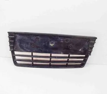Ford Focus Front grill BM5117K945E