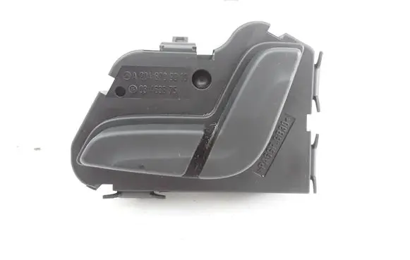 Mercedes-Benz C W204 Seat control switch A2048709010
