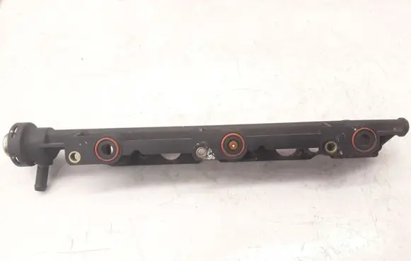 Fuel main line pipe
