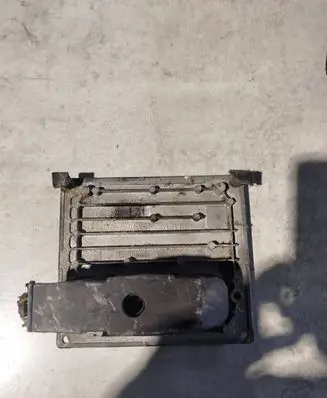 Ford Focus Engine control unit/module 2s6a12a650zb s118763003d 2s6a-12a650-zb