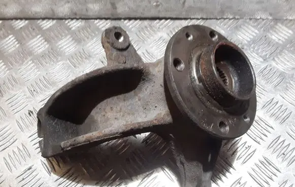 Renault Scenic II - Grand scenic II Front wheel hub spindle knuckle