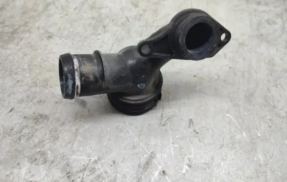 Porsche Panamera (970) Engine coolant pipe/hose