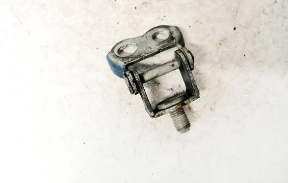 Toyota Yaris Tailgate/trunk/boot hinge