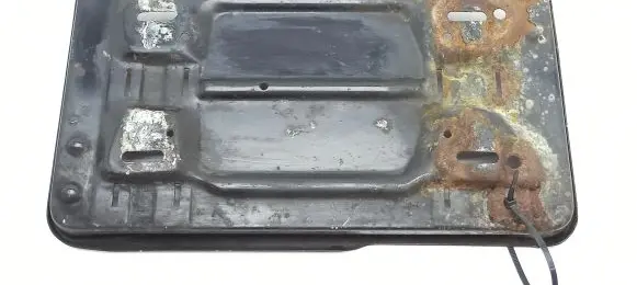 Mercedes-Benz 250 280 C CE W114 Battery tray 