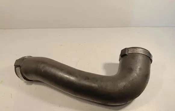Jeep Grand Cherokee Intercooler hose/pipe
