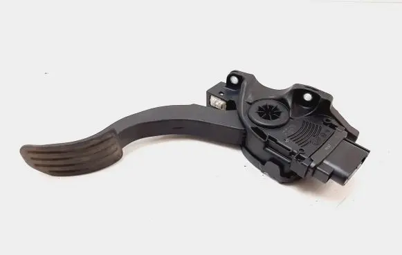 Volvo S80 Accelerator throttle pedal 6G929F836BC 6PV00922001