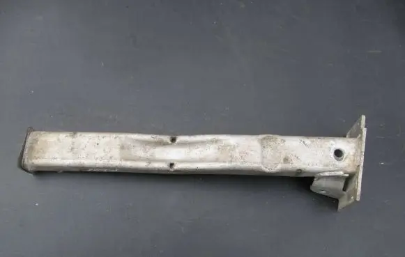 Peugeot 5008 Front bumper support beam 328A09
