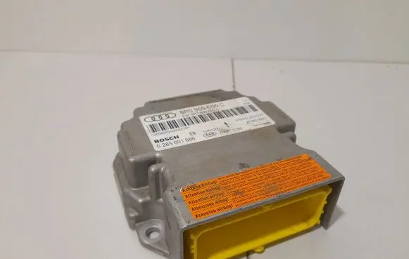 Audi A3 S3 8P Airbag control unit/module 8P0959655C 0285001666