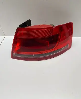 Audi A4 S4 B7 8E 8H Rear/tail lights 8H0945096D 0251021B 00R00F0122