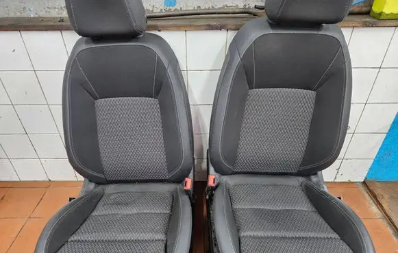 Opel Astra K Seat set 