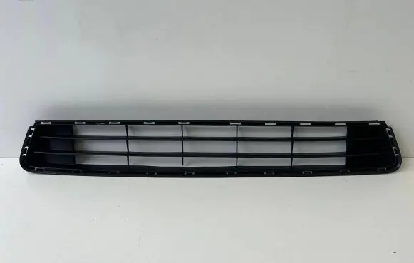 Subaru Impreza V Front grill 57731FJ371