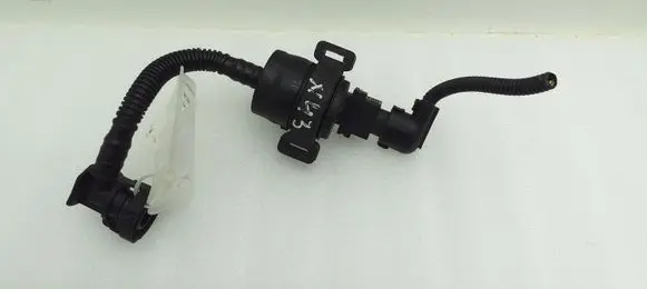 BMW 3 E90 E91 Valve vacuum 7551262