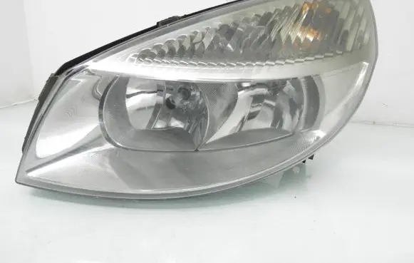 Renault Scenic II - Grand scenic II Headlight/headlamp 15810300U