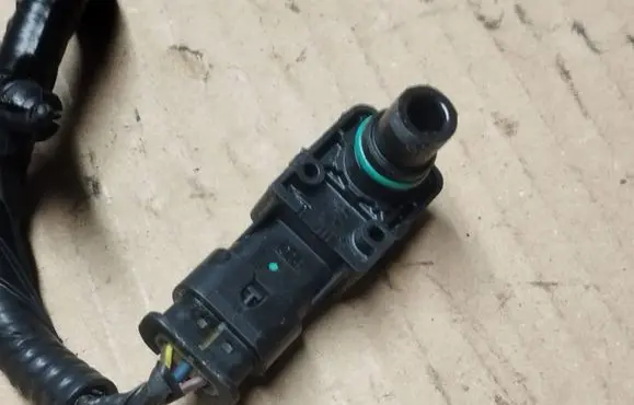 Chrysler Town & Country V Air pressure sensor 05149174AB