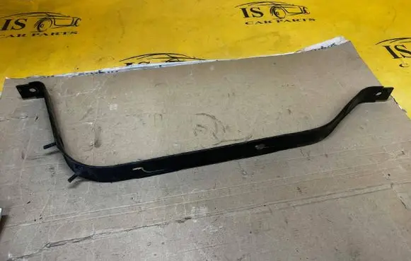 Ford Explorer VI Fuel tank mounting bracket L1M39057D