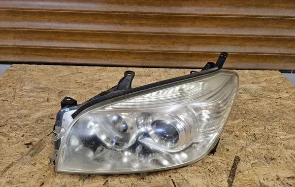 Toyota RAV 4 (XA30) Headlights/headlamps set 8117042311