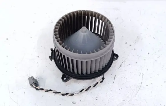 Chevrolet Volt I Heater fan/blower 52498464