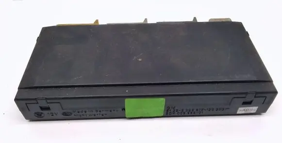 BMW 5 E34 Comfort/convenience module 8355817 61358355817