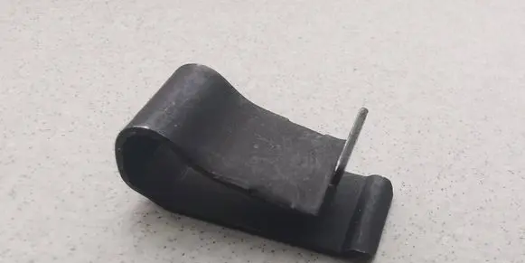 Mercedes-Benz CLK A209 C209 Radiator mount bracket 1235040246 A1235040246
