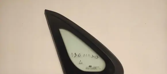 Hyundai i30 Rear side window