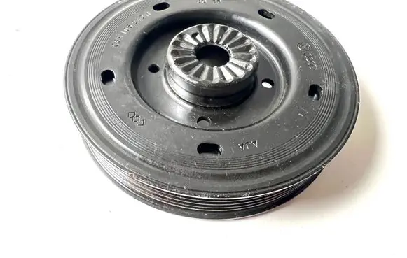 Audi A3 S3 8V Crankshaft pulley 06H105243M