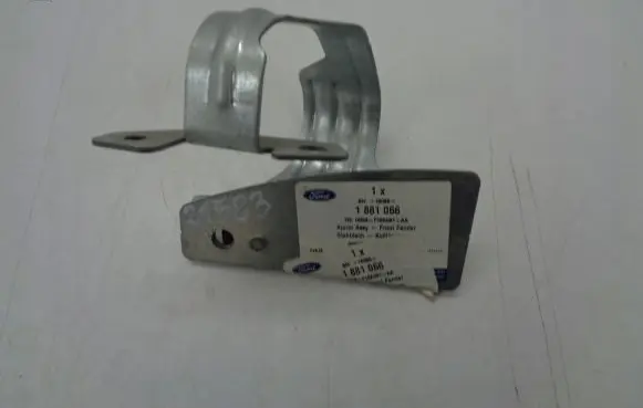 Ford Mondeo MK V Fender mounting bracket DG93F16A091A