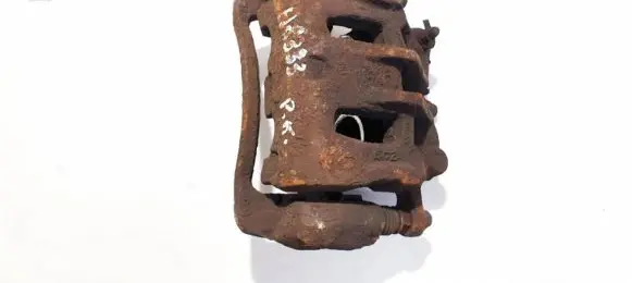 Hyundai Santa Fe Front brake caliper