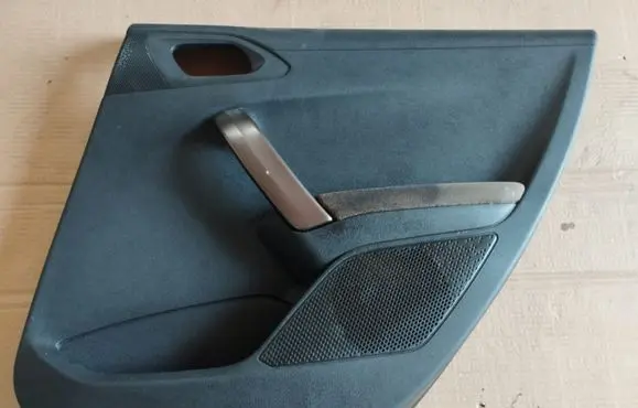Rear door card panel trim