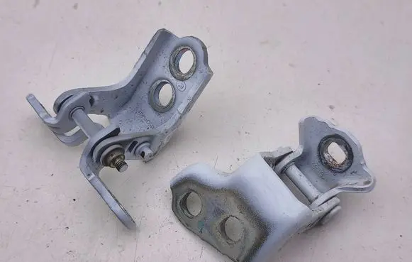 Front door hinge set