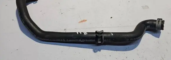 Engine coolant pipe/hose