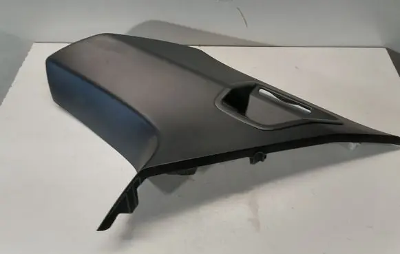 BMW X5 E70 (D)pillar trim (top) 51437141498