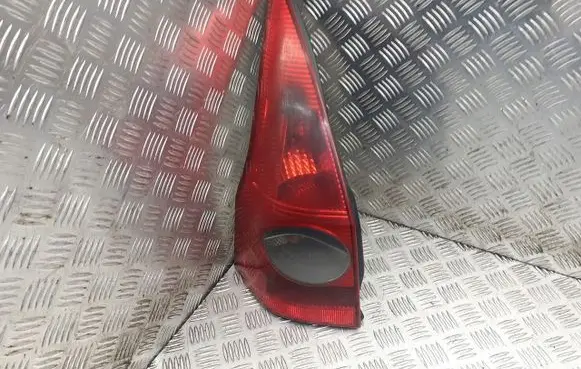 Renault Megane II Rear/tail lights 8200142684