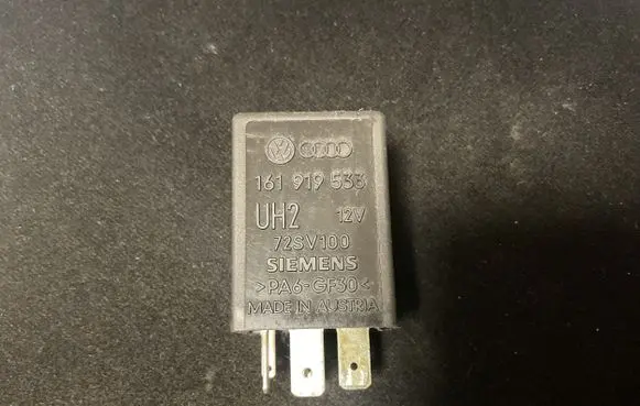 Audi A6 S6 C5 4B Other relay 161919533 72SV100