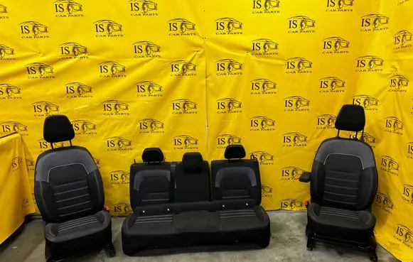 Dacia Sandero III Seat set 